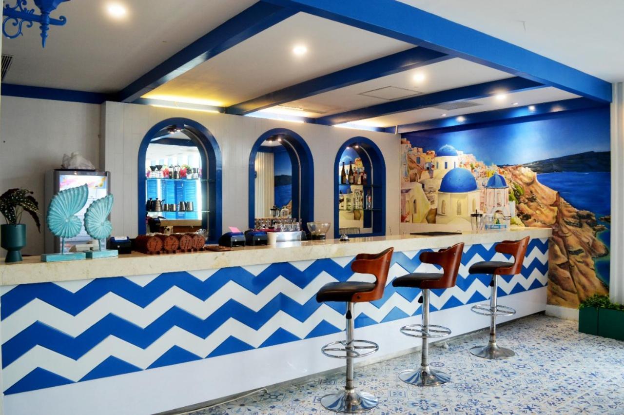 Cavinton Hotel Malioboro Yogyakarta By Tritama Hospitality Exterior foto