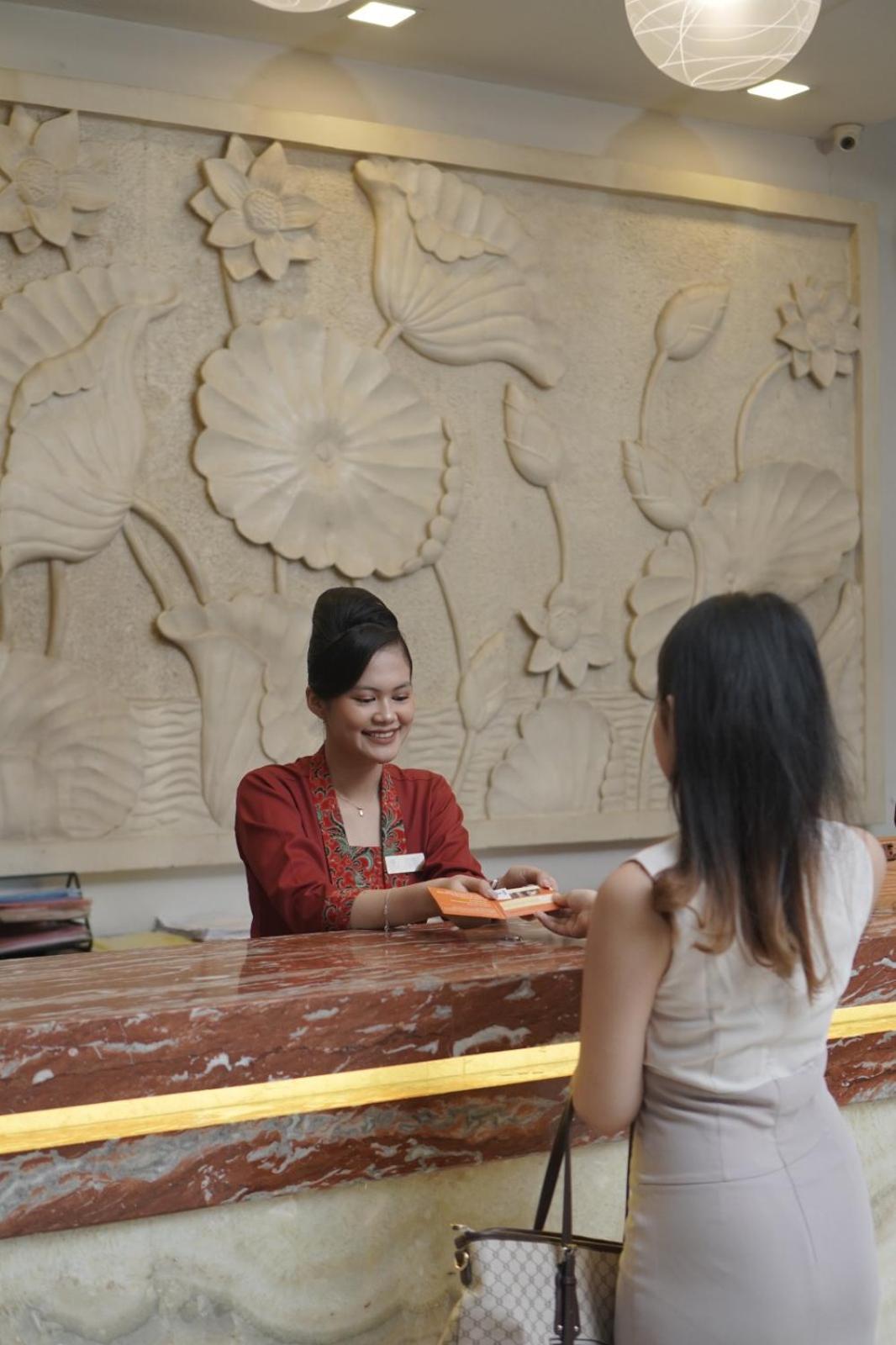 Cavinton Hotel Malioboro Yogyakarta By Tritama Hospitality Exterior foto